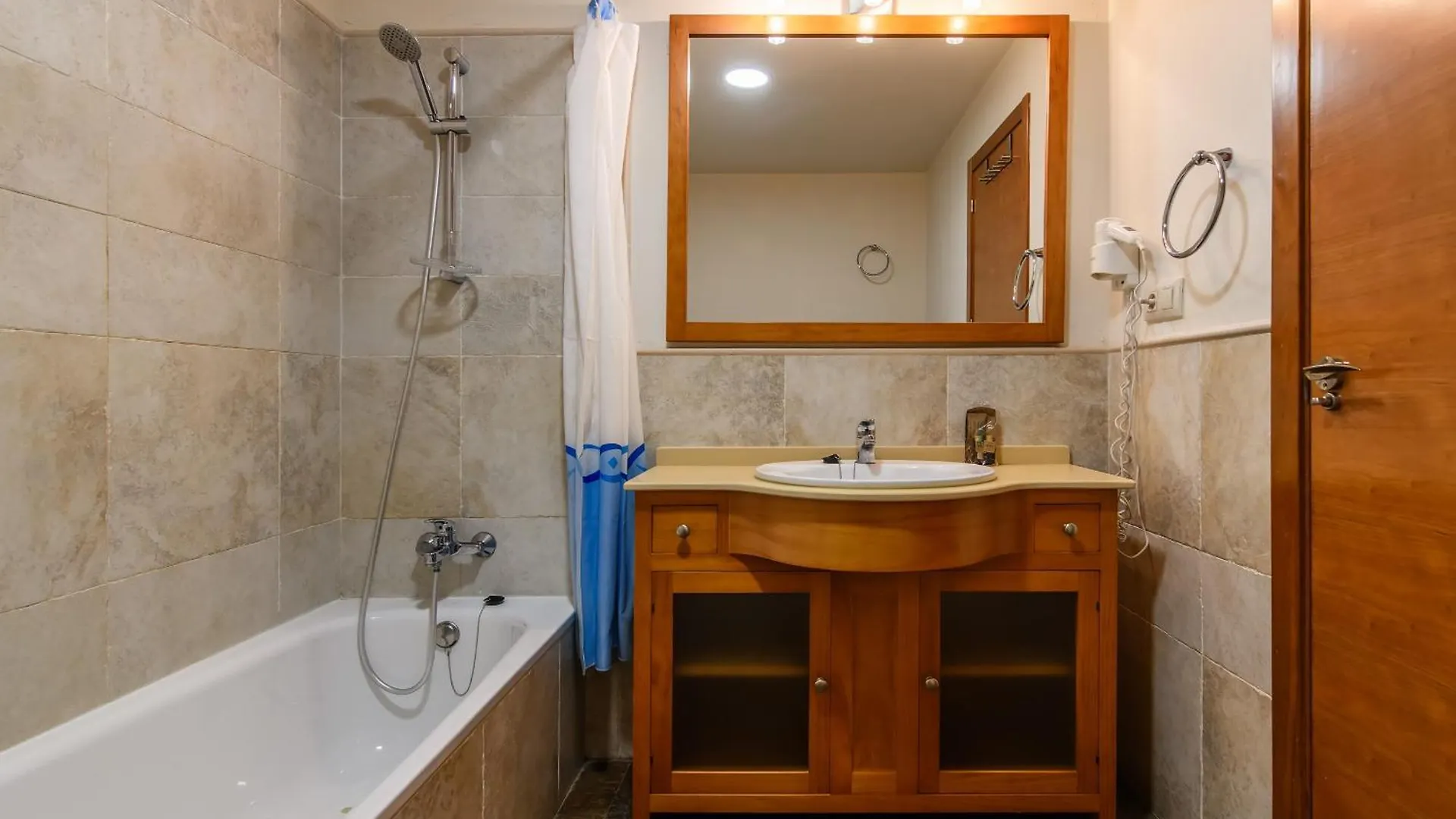 Apartment El Rincon Del Golf II By H - Isla Canela Golf Grhii43P46 Spain